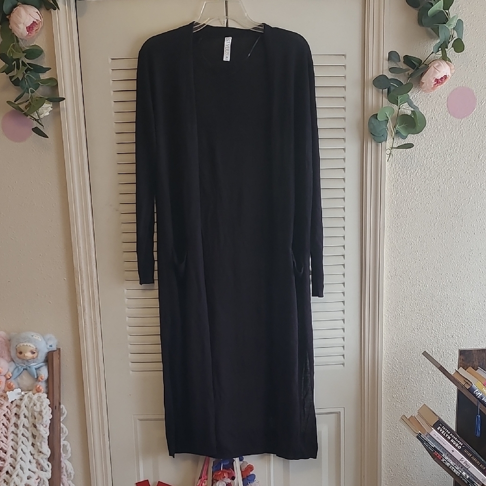STYLUS Classic Sheer Black Long Sleeve Duster Cardigan.